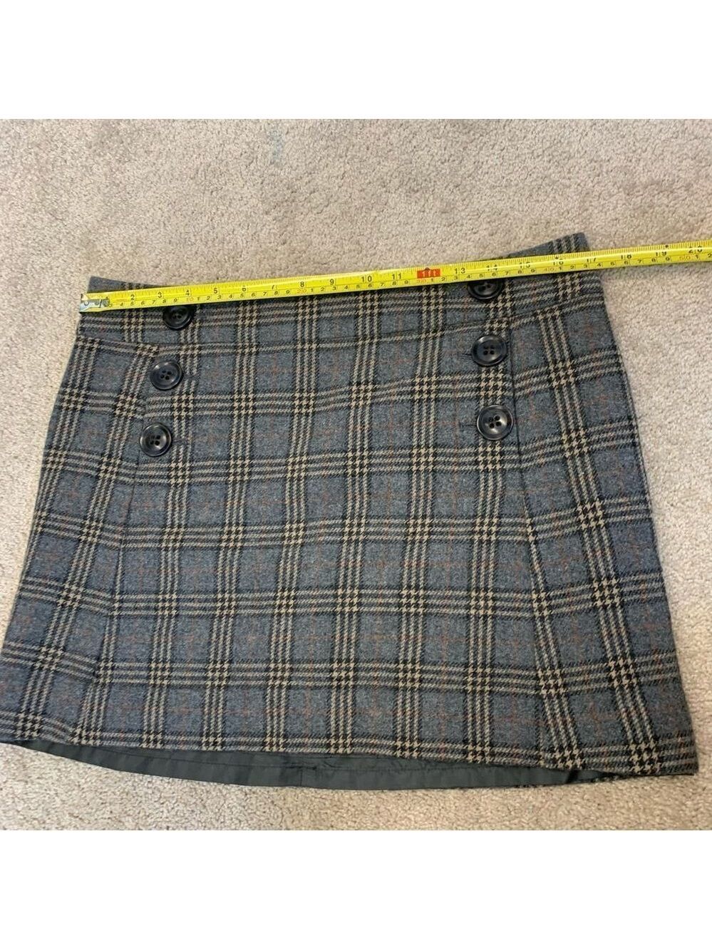 GAP gray brown wool plaid check button detail miniskirt Sz 8 - Picture 12 of 14